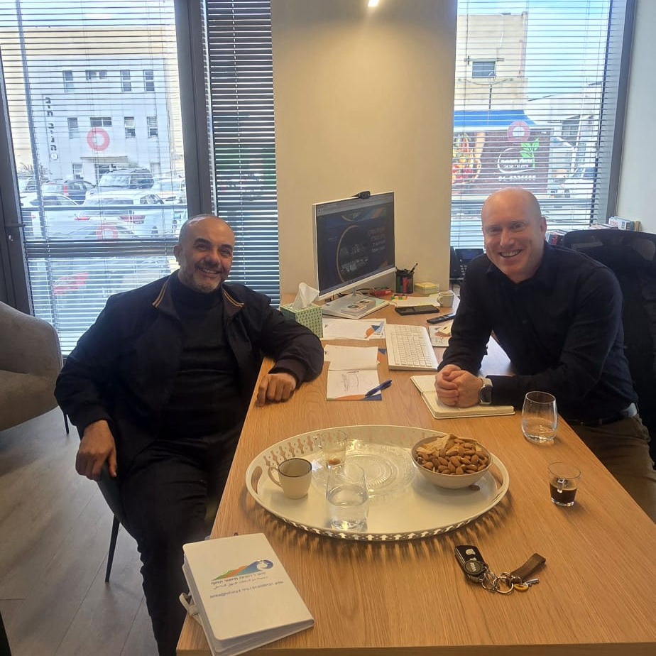 عين على أشكول الشاطئ | شراكة إقليمية تخدم جسر الزرقاء 👁️🤝